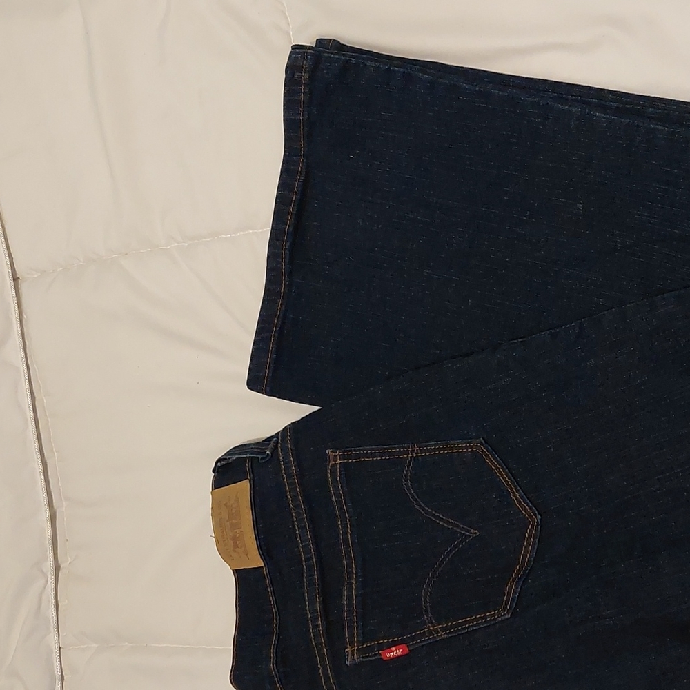 Levi 548 Denim Jeans - Picture 8 of 9